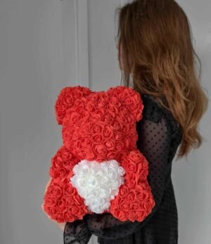 Rosenbaer-M-rot-mit-weissem-Herz-4