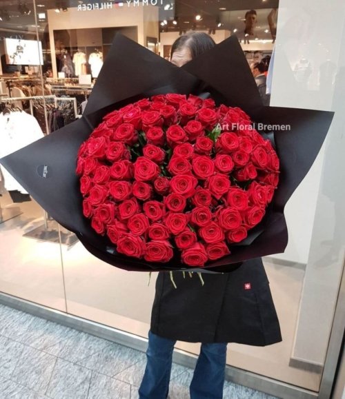 Blumenstrauß 100 rote Rosen
