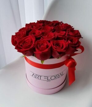 Blumenbox Rote Rosen - M Box Rosa