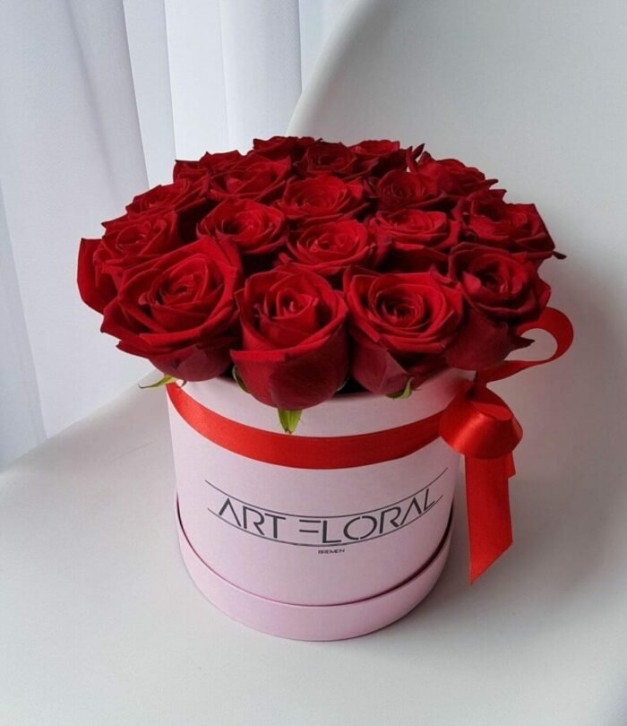 Blumenbox Rote Rosen - M Box Rosa