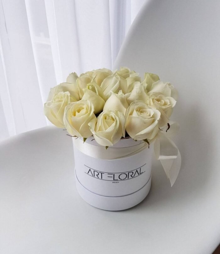 Blumenbox Weisse Rosen - S Box Weiss
