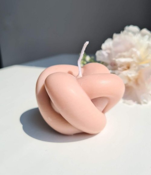 Knoten Kerze Beige