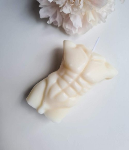 Handgefertigte Figurenkerze
