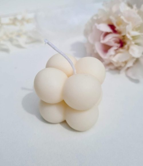 Kerze Mini Bubble Cube in Weiß