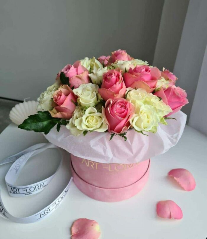 Hellrosa-Rosenmix-S-Box-Rosa