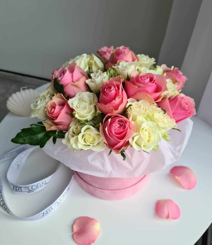 Hellrosa-Rosenmix-S-Box-Rosa