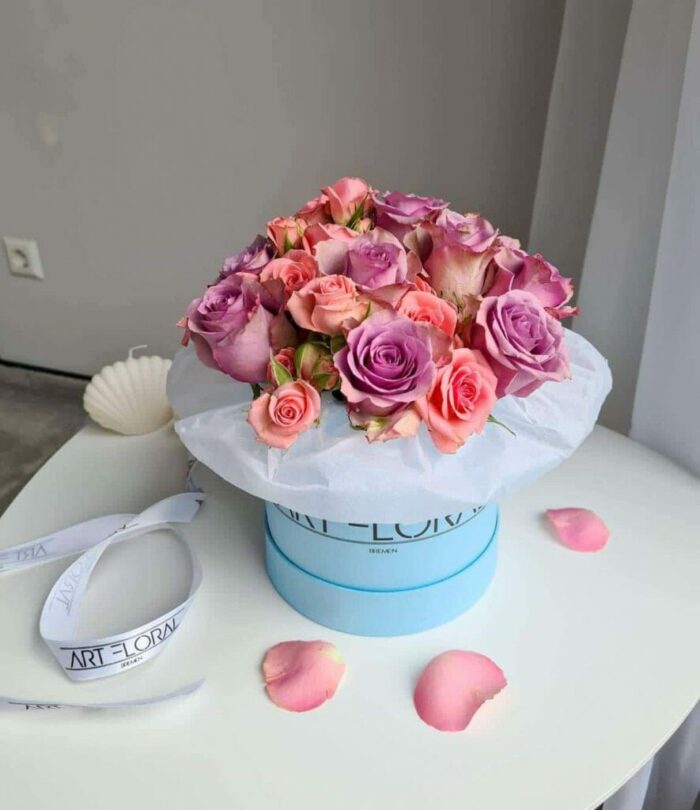 Lila-Rosenmix-S-Box-Blau