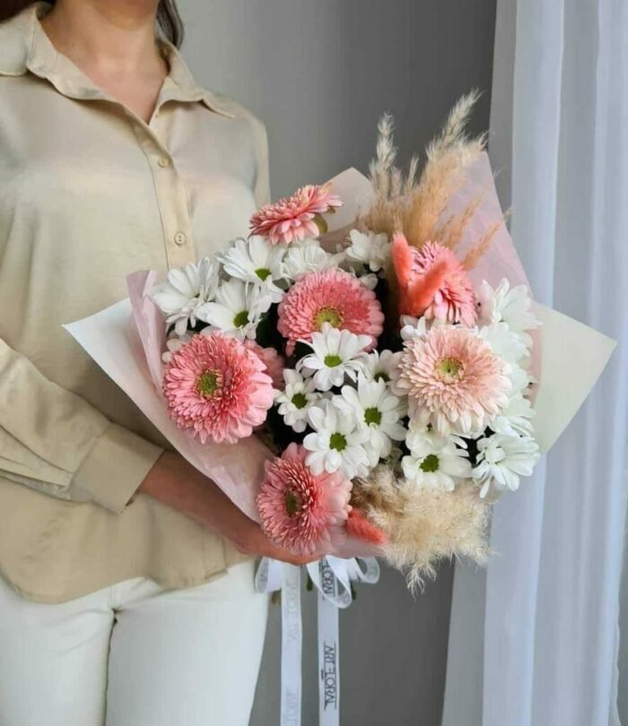 Blumenstrauß_Luftkuss