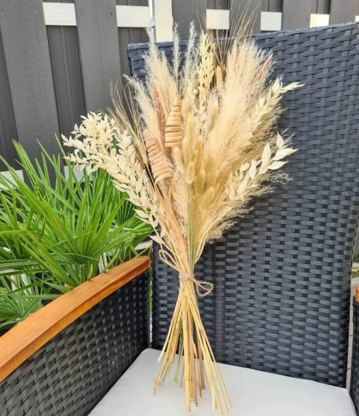Trockenblumenstrauß_Beige