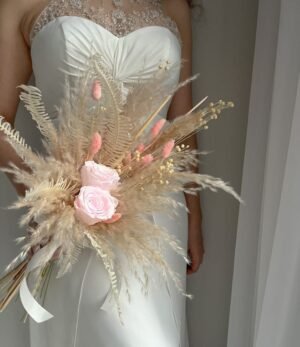 Trockenblumen_Brautstrauss_Puder_3