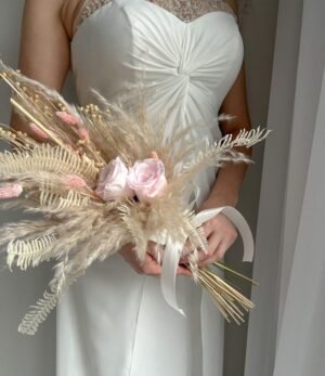 Trockenblumen_Brautstrauss_Puder_4