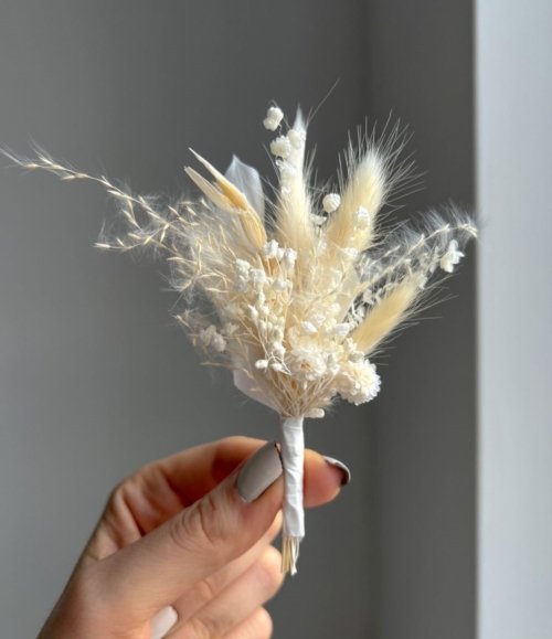 Bräutigam Boutonniere Weiß aus Trockenblumen