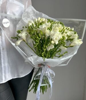 Blumenstrauß_Duftende_Fresien_3