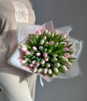 Blumenstrauß_Hellrosa_Tulpen_4