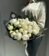 Blumenstrauß_Weiße_Pfingstrosen_2