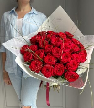 Blumenstrauß_Rote_Rosen_1