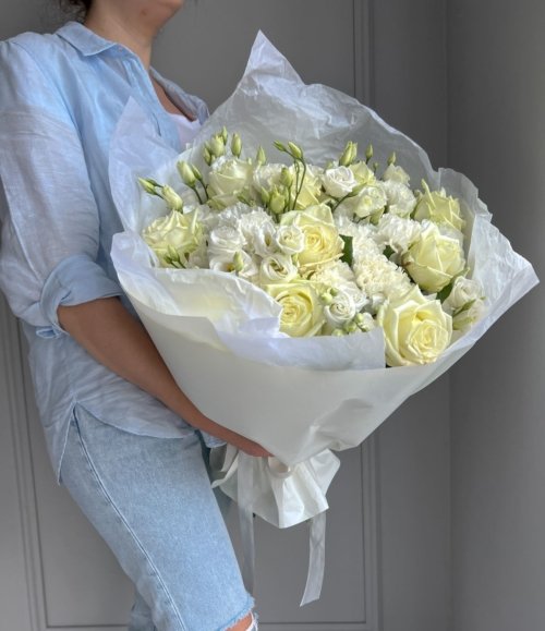 Blumenstrauß_Schneeweißer_Zauber_2