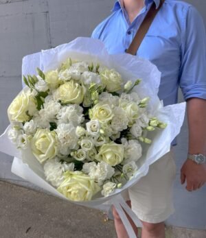 Blumenstrauß_Schneeweißer_Zauber_4