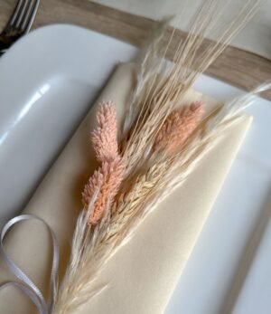 Gastgeschenk_Trockenblumenstrauß_Pfirsich_4