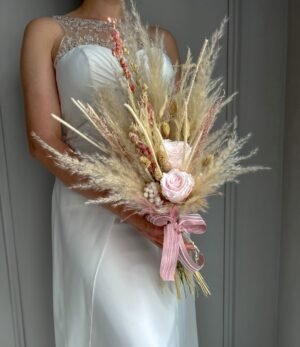 Trockenblumen_Brautstrauss_Rosenhauch_der_Liebe_2