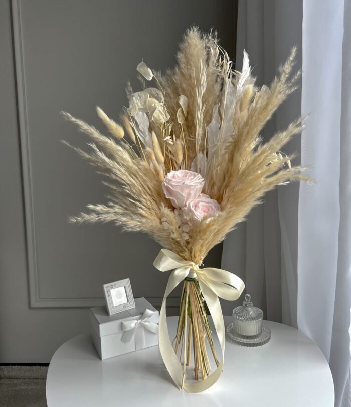 Trockenblumenstrauß_Rosige_Eleganz_1