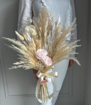 Trockenblumenstrauß_Rosige_Eleganz_2