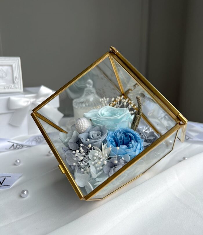 Würfel_Terrarium_blaue_Blumen_3