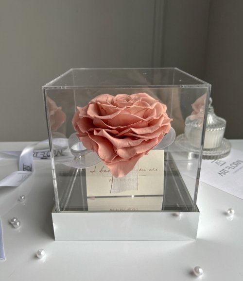 Pinke_Infinity_Herz_Rose_im_Acrylwürfel_4