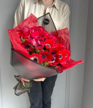Blumenstrauß_Rote_Anemonen_3