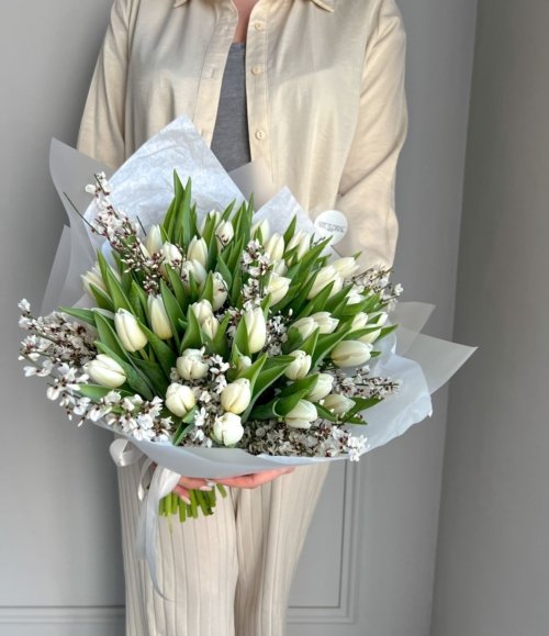 Blumenstrauß_Weiße_Tulpen_3