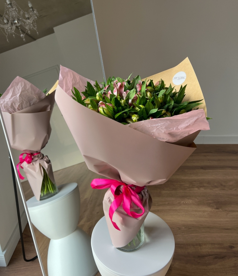 Blumenstrauß_Alstroemeria_7