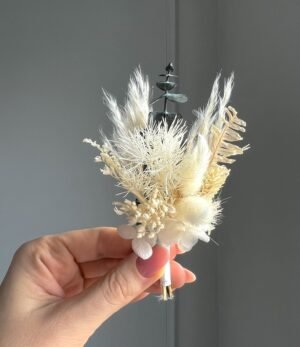 Bräutigam_Boutonniere_Eukalyptus_Weiß_1
