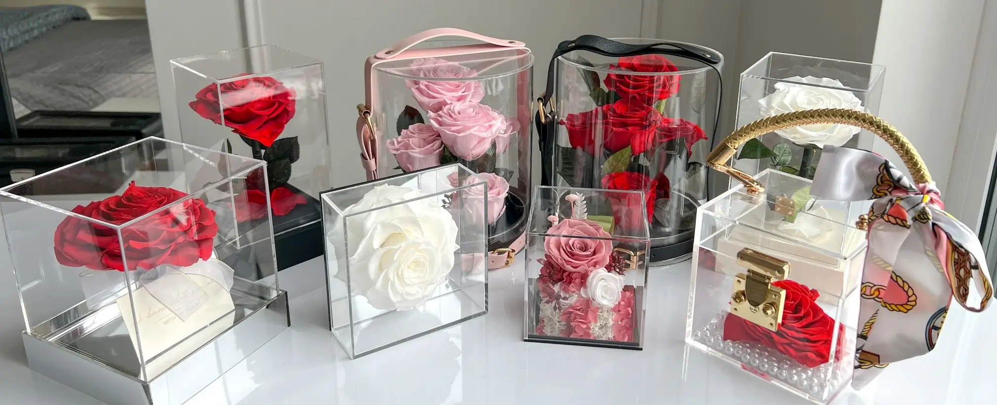 Infinity Rosen in Acryl