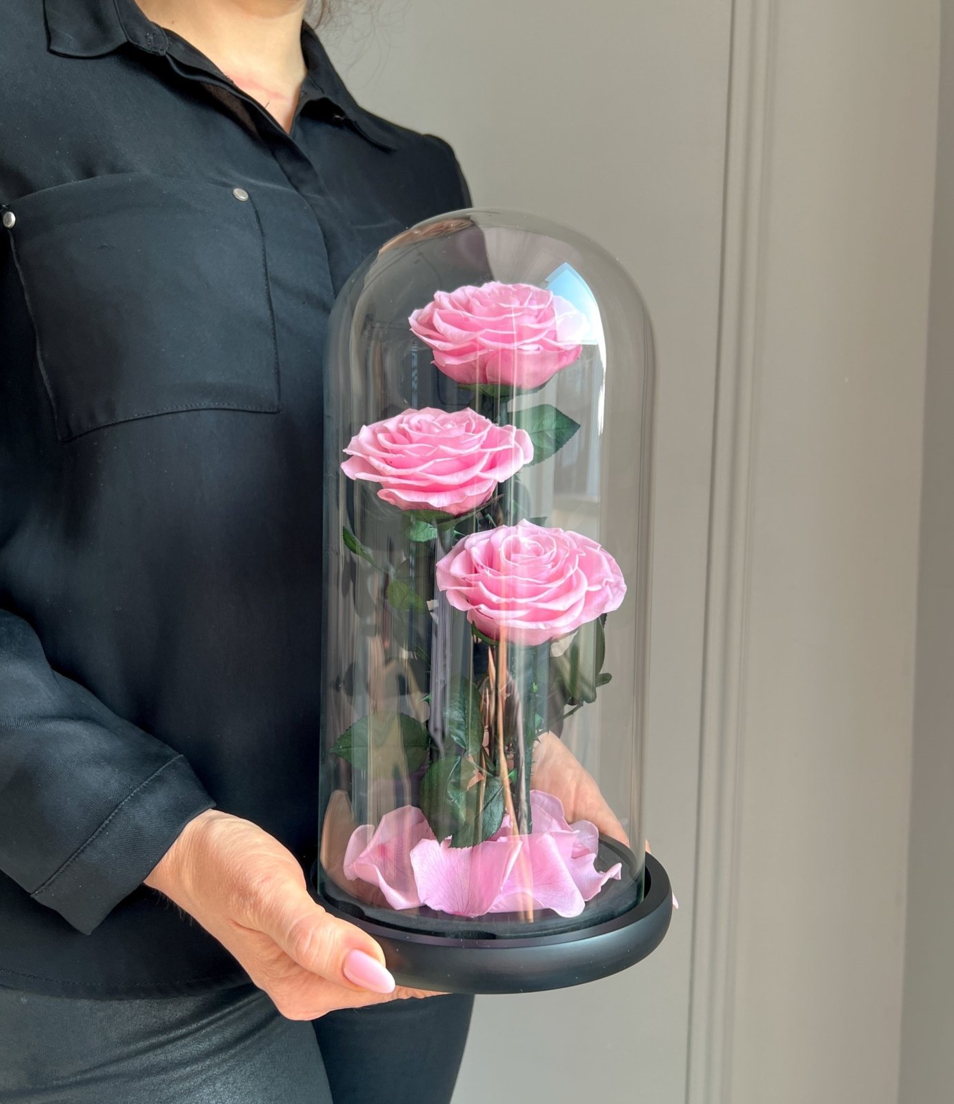 ewige rosa Rosen im Glas