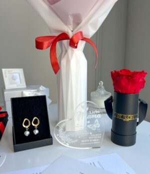 Muttertags-Geschenkset - Blumenstrauß, Schmuck, Infinity Rose