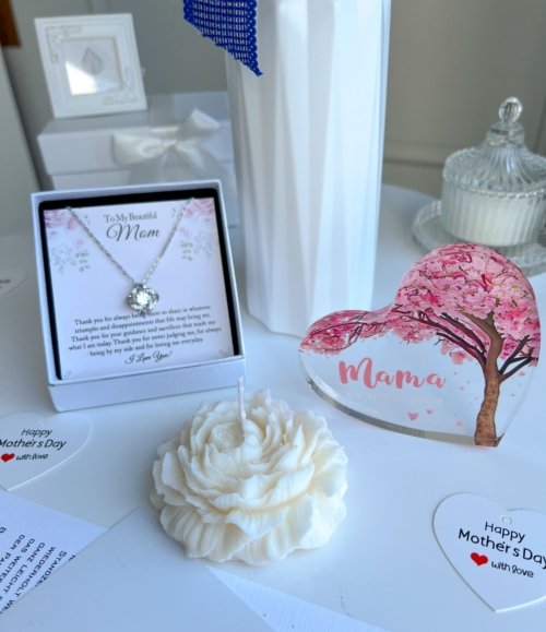 Muttertags-Geschenkset aus Trockenblumenstrauß, Schmuck und Deko