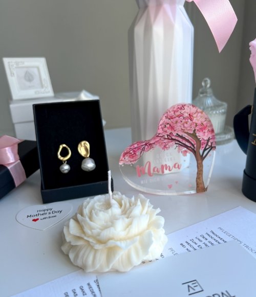 Muttertags-Geschenkset Harmonie Infnity Rosen, Ohrringe, Kerze