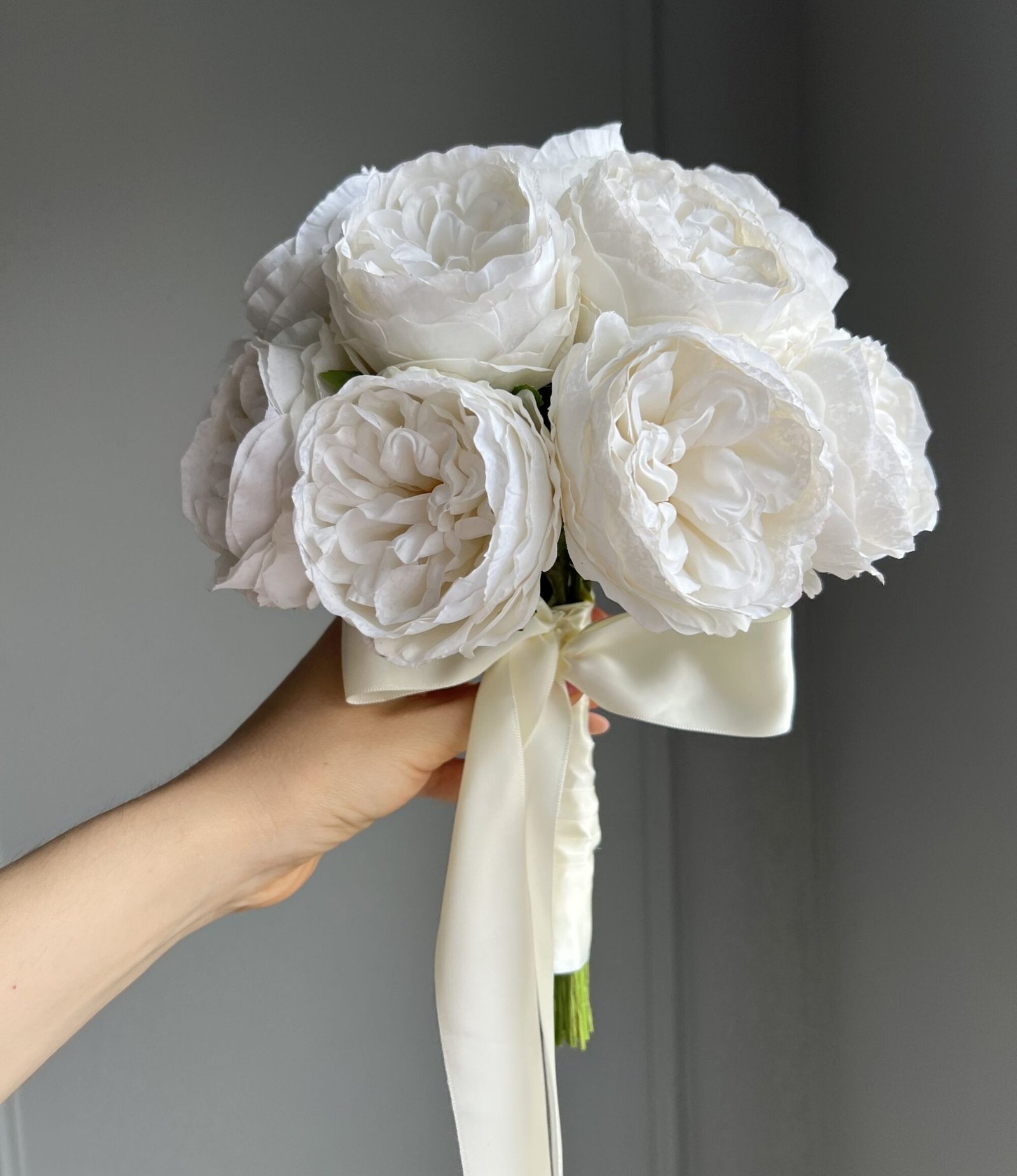 Kunstblumen_Brautstrauß_Hochzeitsweiß_1