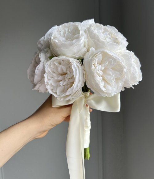Künstlicher Brautstrauß mit großen weißen Rosen