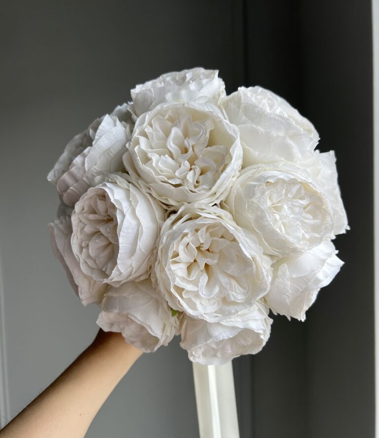 Kunstblumen_Brautstrauß_Hochzeitsweiß_3