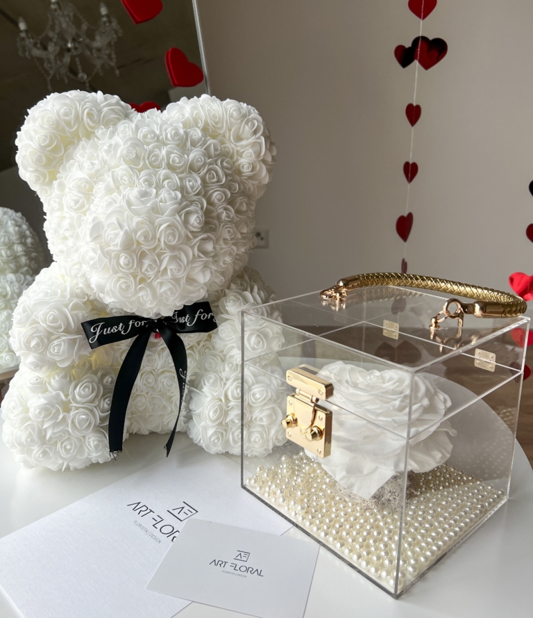 Geschenkset Ewige Rose im Acrylic Cube & Rosenbär