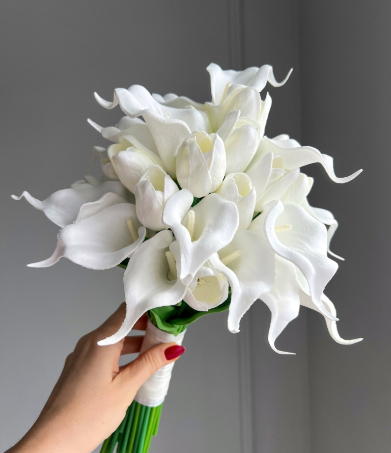 Brautstrauß Tulpen Calla aus hochwertigen Kunstblumen