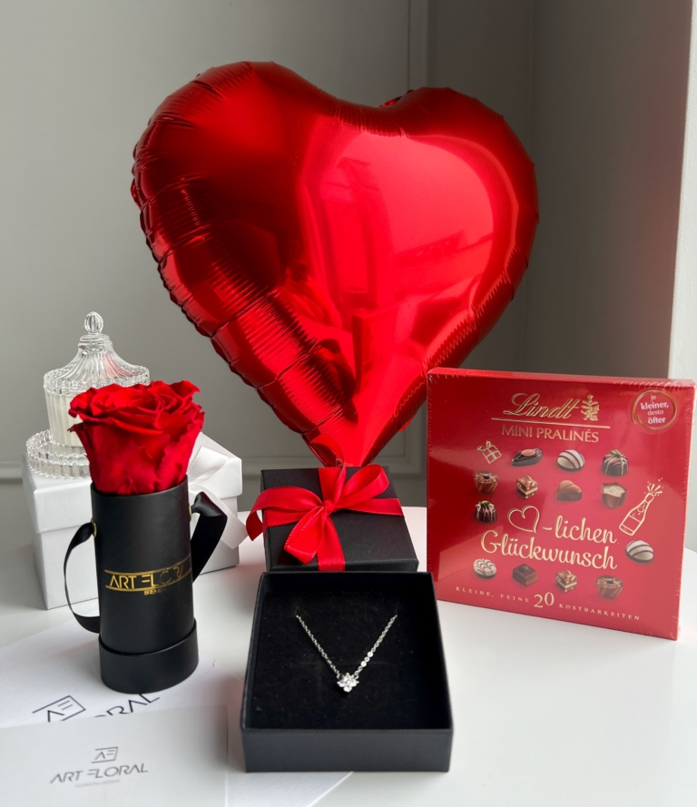 Geschenkset „Black Red Blossom“ mit schwarzer Rosenbox