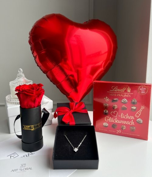 Geschenkset „Black Red Blossom“ mit schwarzer Rosenbox