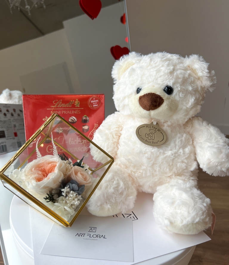 Weißer Plüschbär 30 cm im Geschenkset