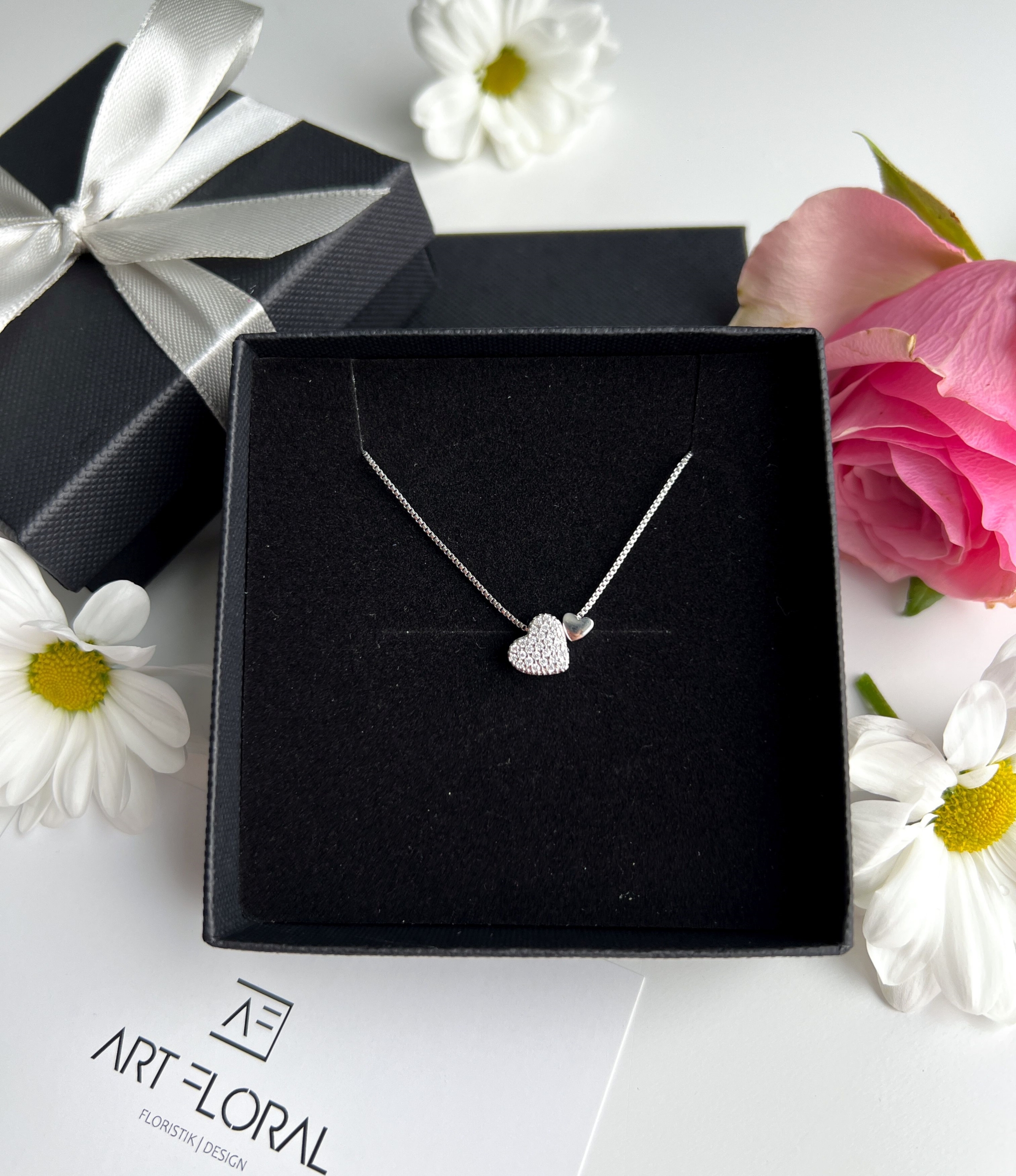 Silberkette mit Herzanhänger aus 925 Sterling Silber