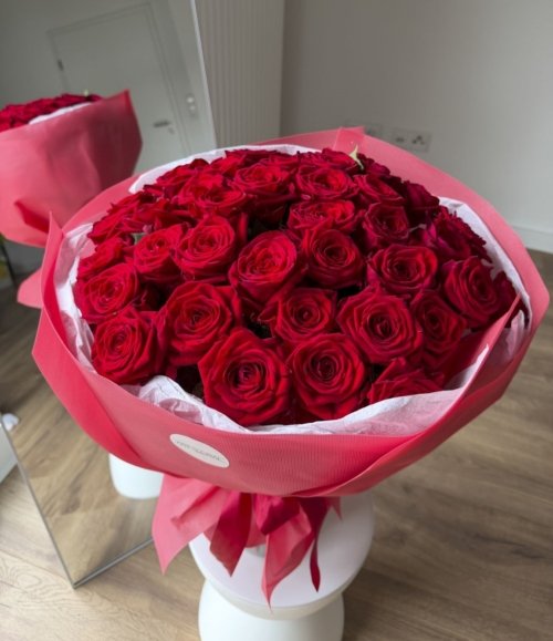Blumenstrauß Rubinliebe mit 40 roten Rosen